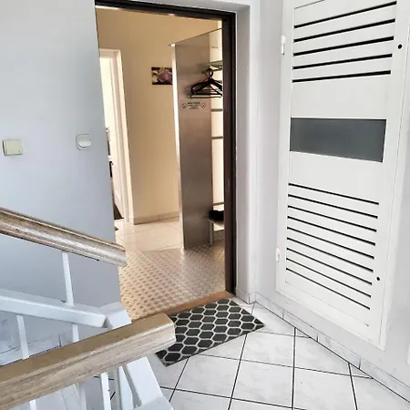 Przy Alejach Jerozolimskich Apartment