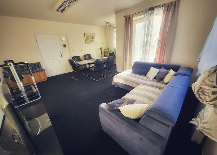 Przy Alejach Jerozolimskich