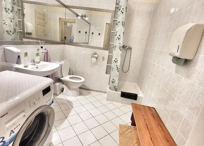 Przy Alejach Jerozolimskich Apartamento *