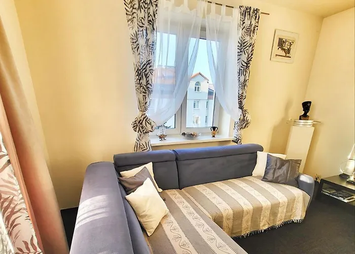 Przy Alejach Jerozolimskich Apartamento *